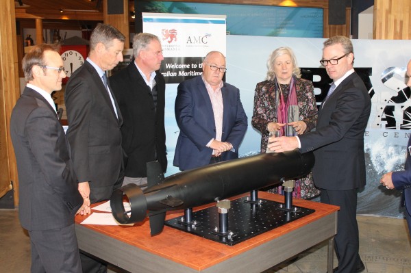 Minister announces new sonar trial and testing facility 