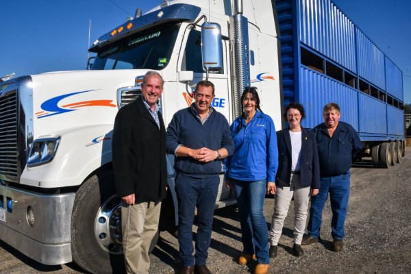 Tasmanian Transport Association have welcomed the Coast's proposed truck washes 