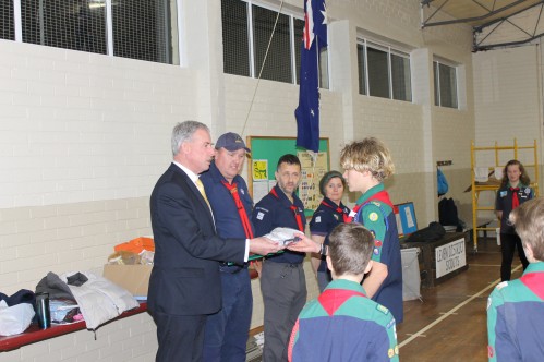 Australian Flag Presentation to Ulverstone Scouts