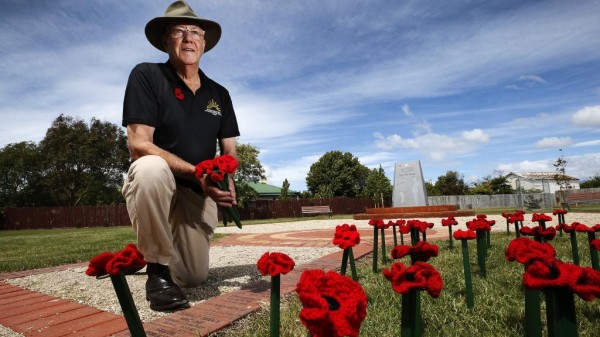 Port Sorell poppy field marks Armistice centenary 