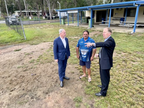 It was great to join Member for Forde Bert van Manen at the Eagleby Giants Junior Rugby League Football Club to announce $50,000 in improvements from a re-elected Morrison Government. The funding will help finance a new driveway slab and footpath, and grandstand seating. It is another example of the Coalition Government delivering for grassroots sport.  